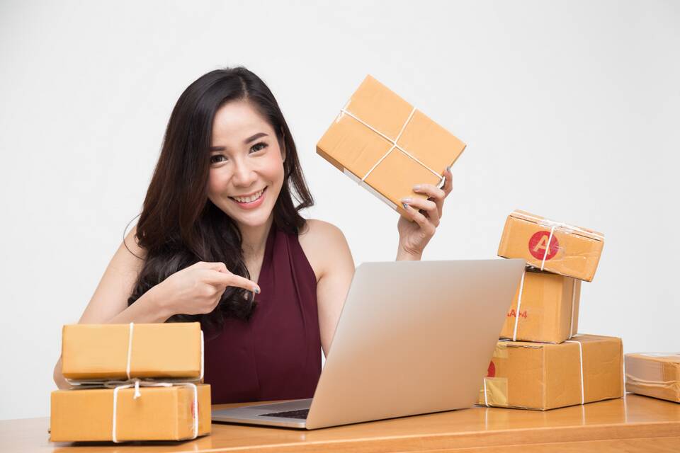 Почему AliExpress отменил бесплатную доставку
